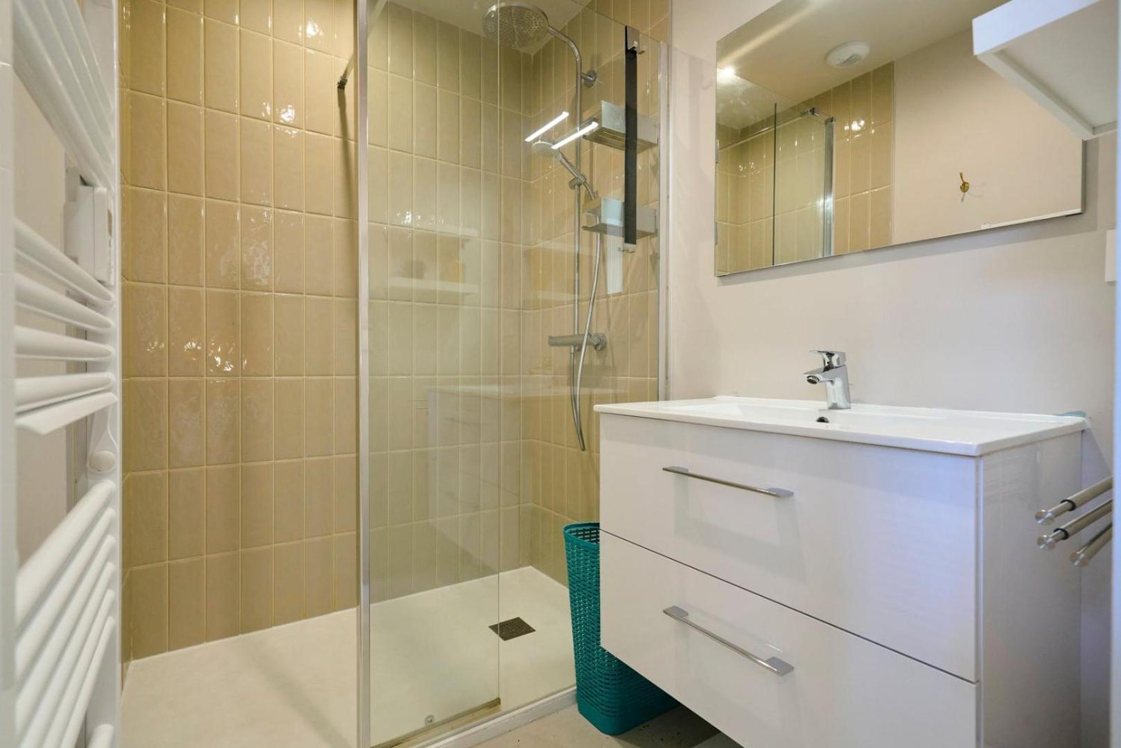 Apartment With Parking In The Heart Of Old Lille Zewnętrze zdjęcie