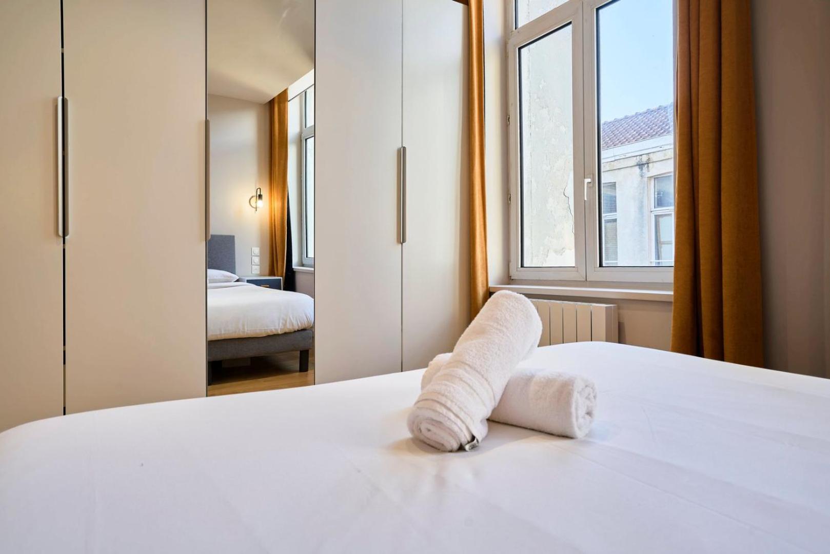 Apartment With Parking In The Heart Of Old Lille Zewnętrze zdjęcie