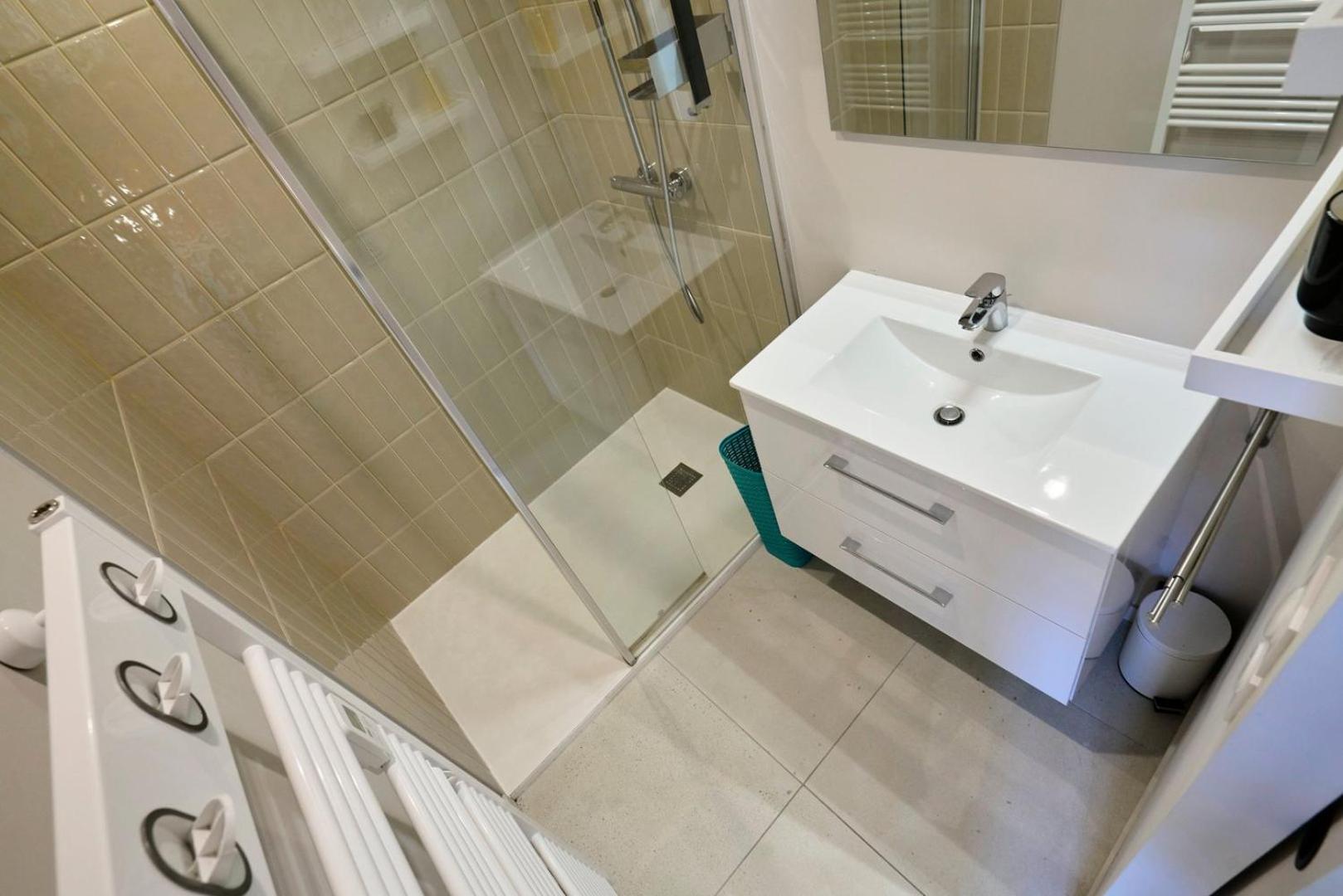 Apartment With Parking In The Heart Of Old Lille Zewnętrze zdjęcie